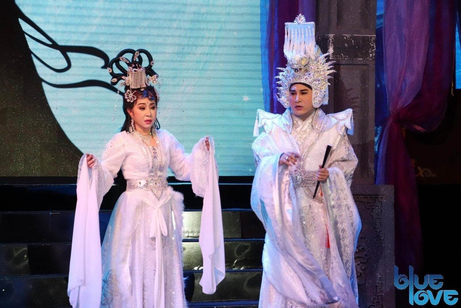Kim Tử Long: Tôi thiếu cái gì mà bị trượt danh sách xét duyệt NSND? 5 Kim Tử Long: Tôi thiếu cái gì mà bị trượt danh sách xét duyệt NSND? - ảnh 4